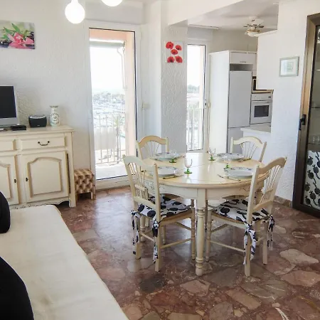 Port Des Sables By Interhome *