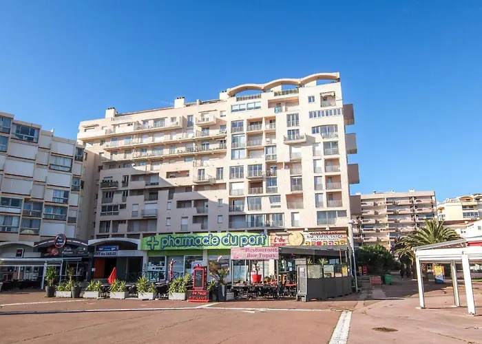 Port Des Sables By Interhome