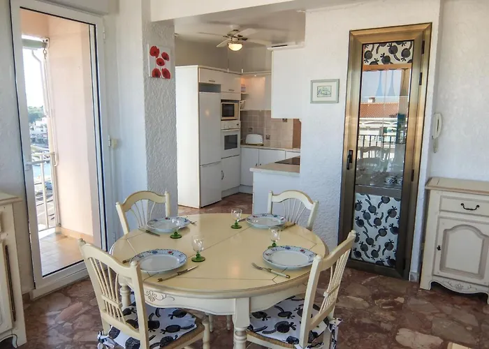 Port Des Sables By Interhome
